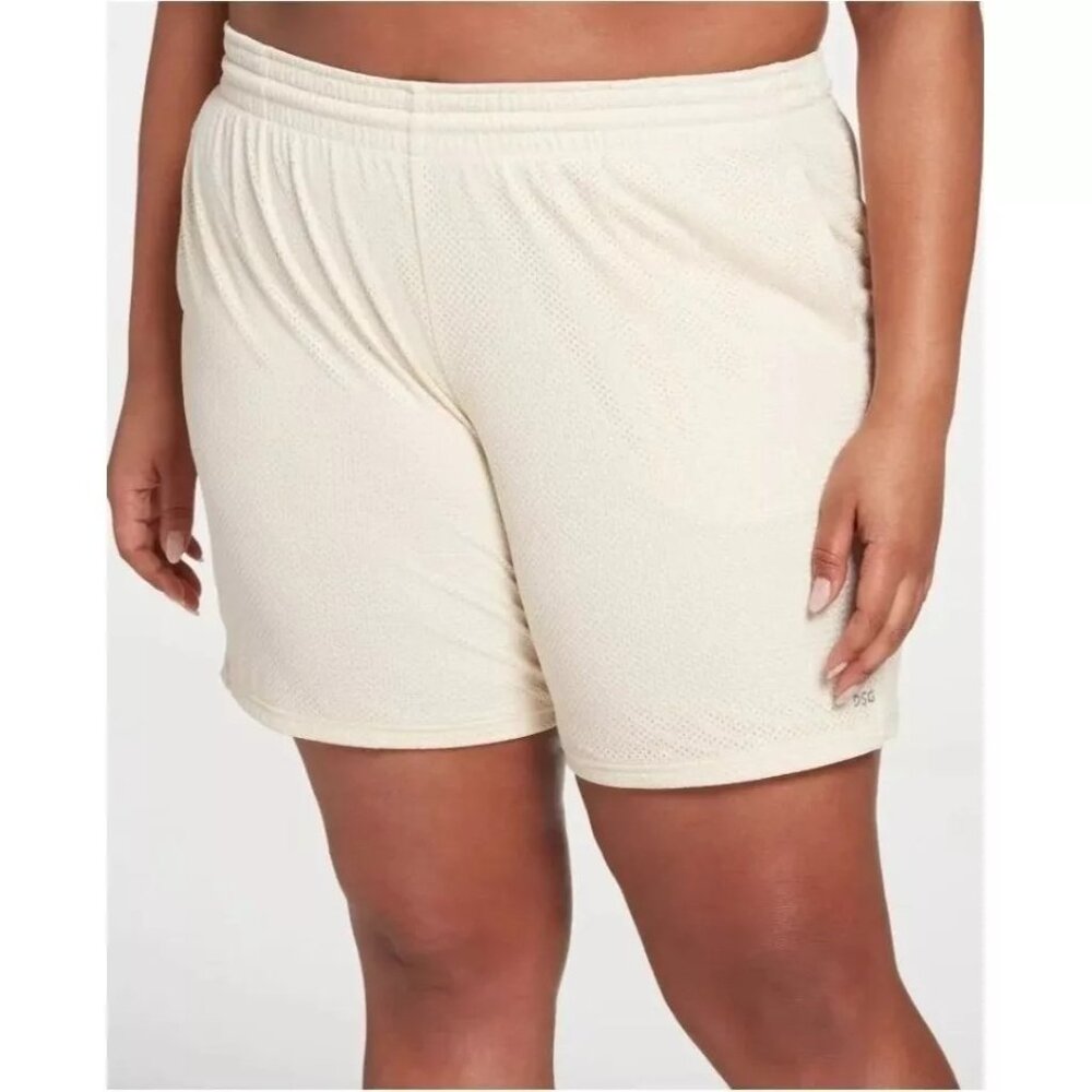 DSG Womens Relaxed Fit 7" Mesh Shorts Mid Rise Pockets Beige S